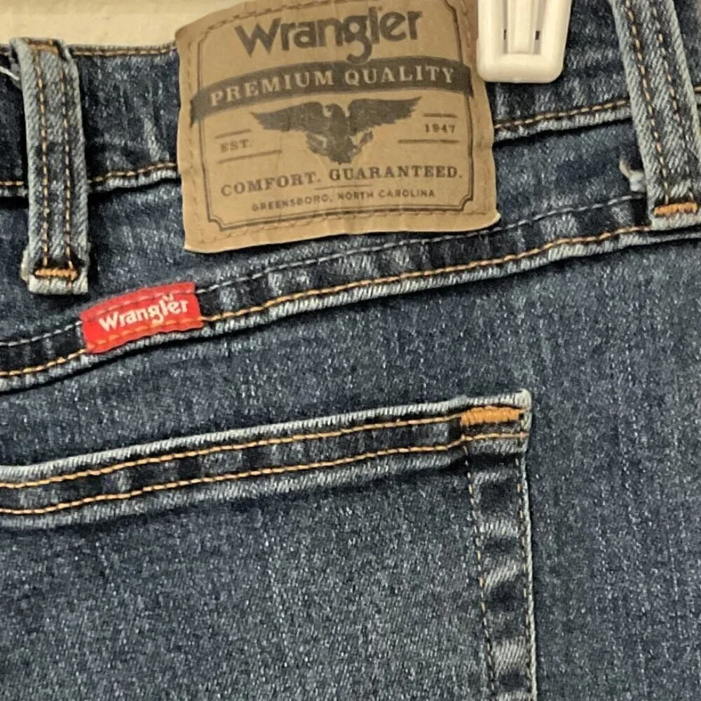 WRANGLER JEANS 40 X 30 LIKE NEW